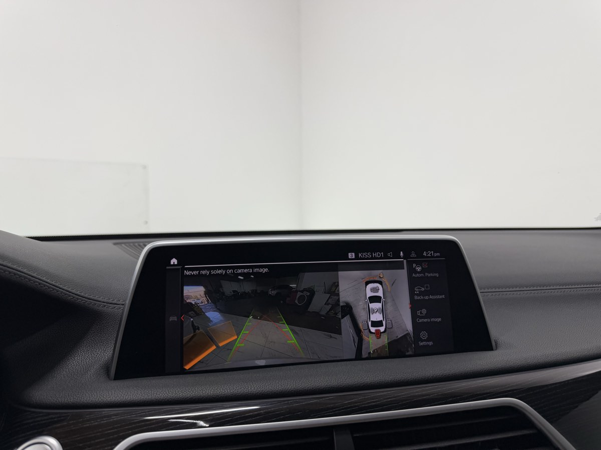 2022 Bmw 740Li photo 37