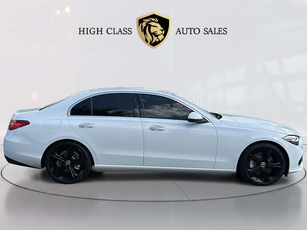 2022 Mercedes Benz C 300 Sedan photo 4
