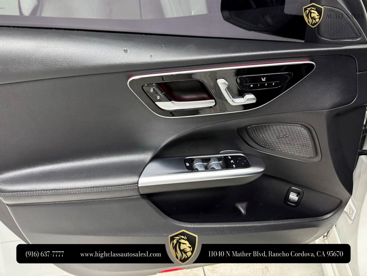 2022 Mercedes-Benz C-Class Sedan C 300 - Photo 10