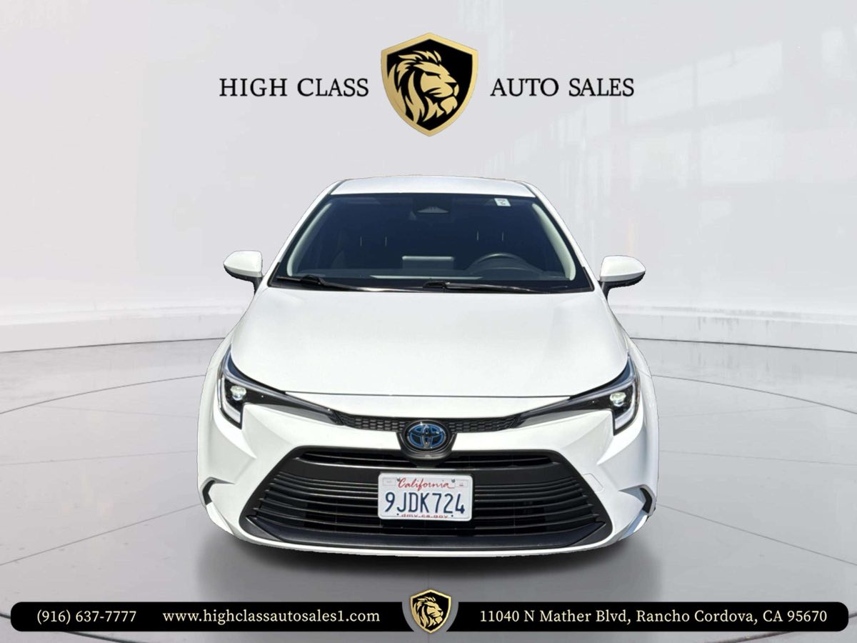2024 Toyota Corolla Hybrid LE photo 2
