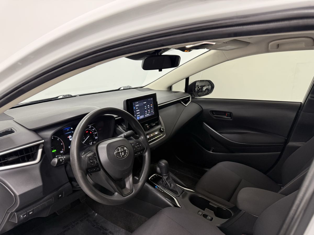 2024 Toyota Corolla Hybrid LE photo 11