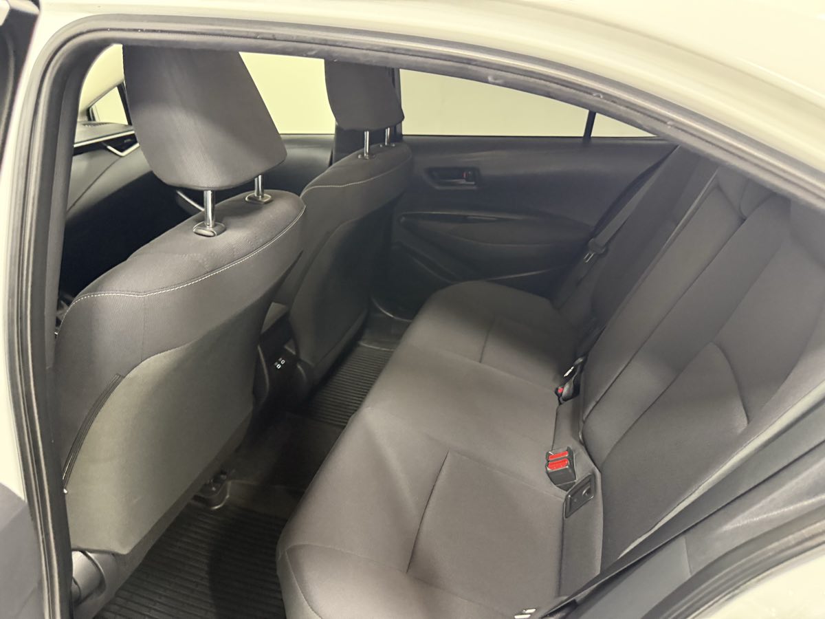 2024 Toyota Corolla Hybrid LE photo 15