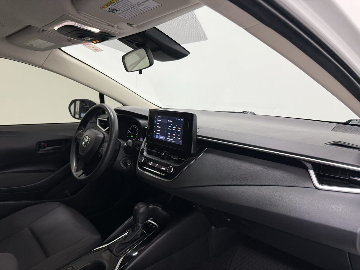 2024 Toyota Corolla Hybrid LE photo 22