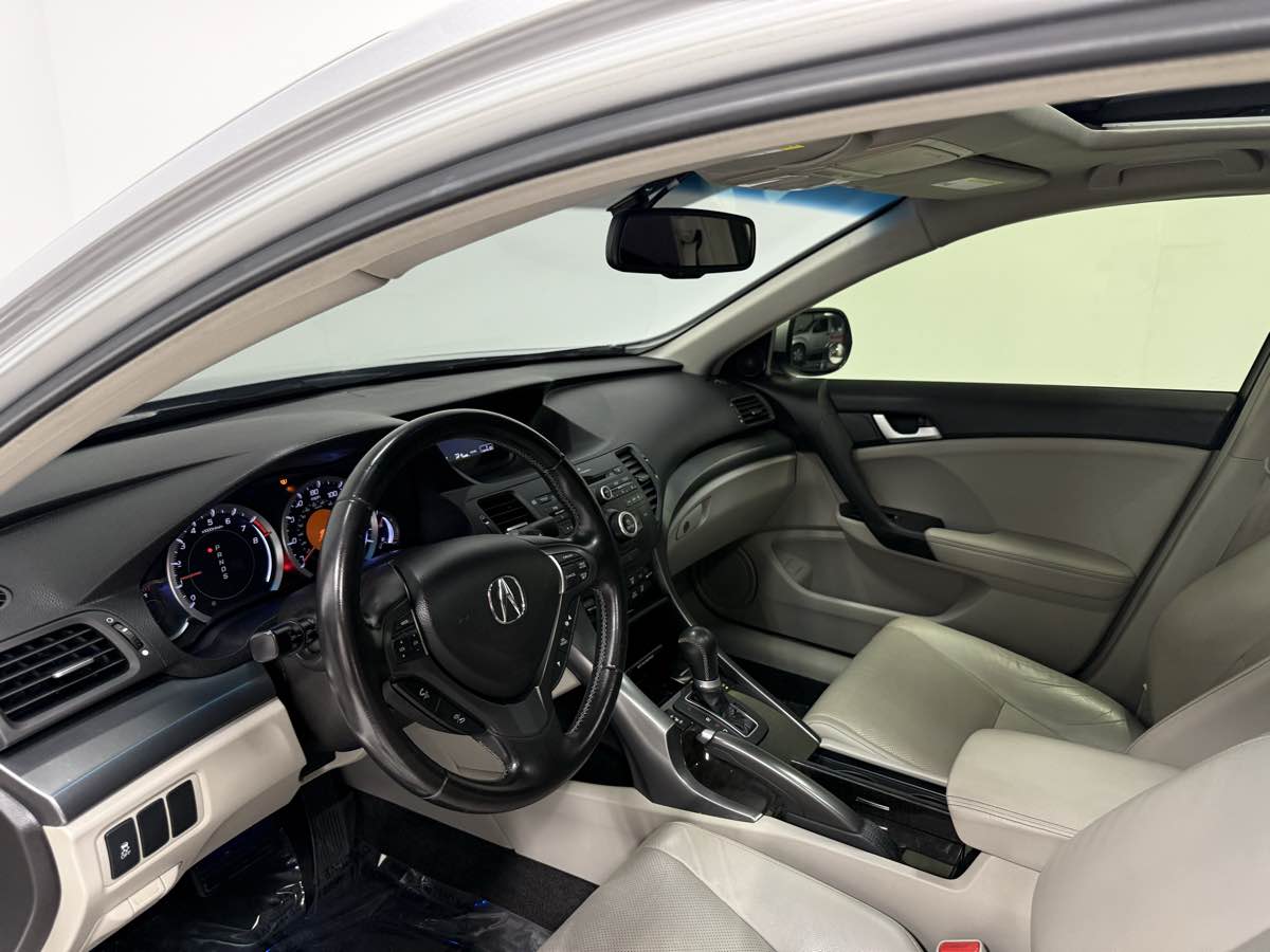2014 Acura TSX photo 10
