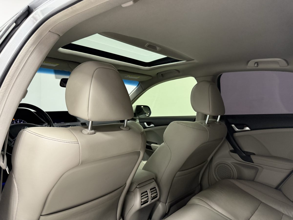 2014 Acura TSX photo 13