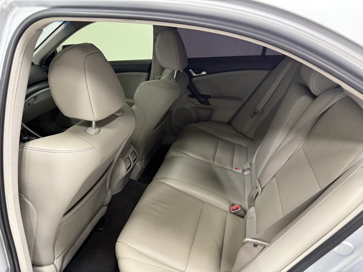 2014 Acura TSX photo 14