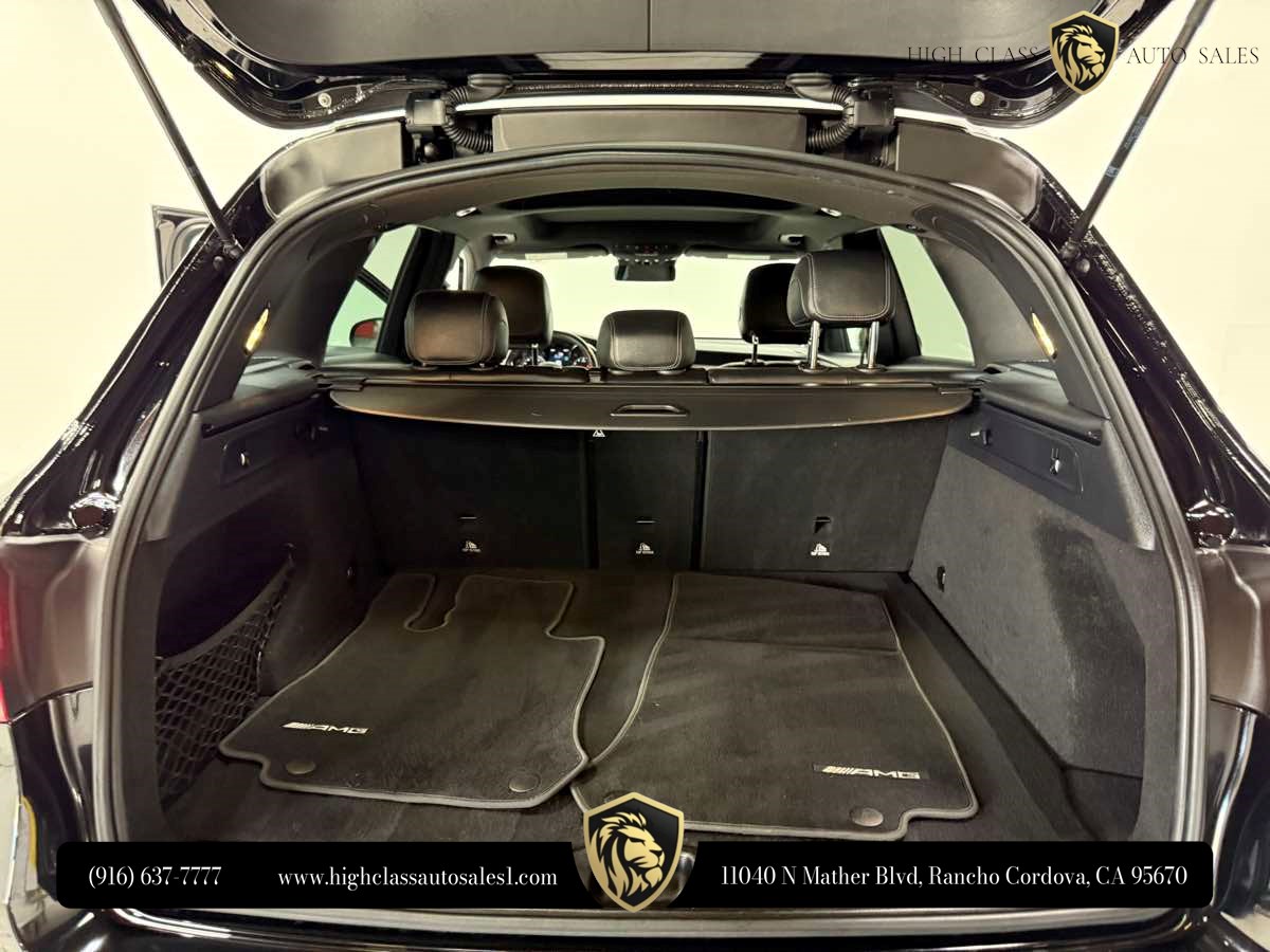 2022 Mercedes-Benz GLC GLC300 - Photo 36