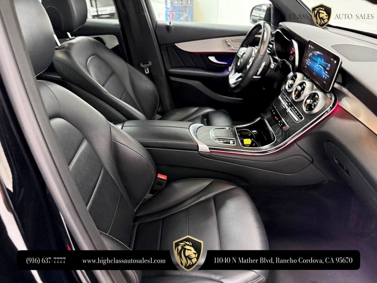 2022 Mercedes-Benz GLC GLC300 - Photo 23