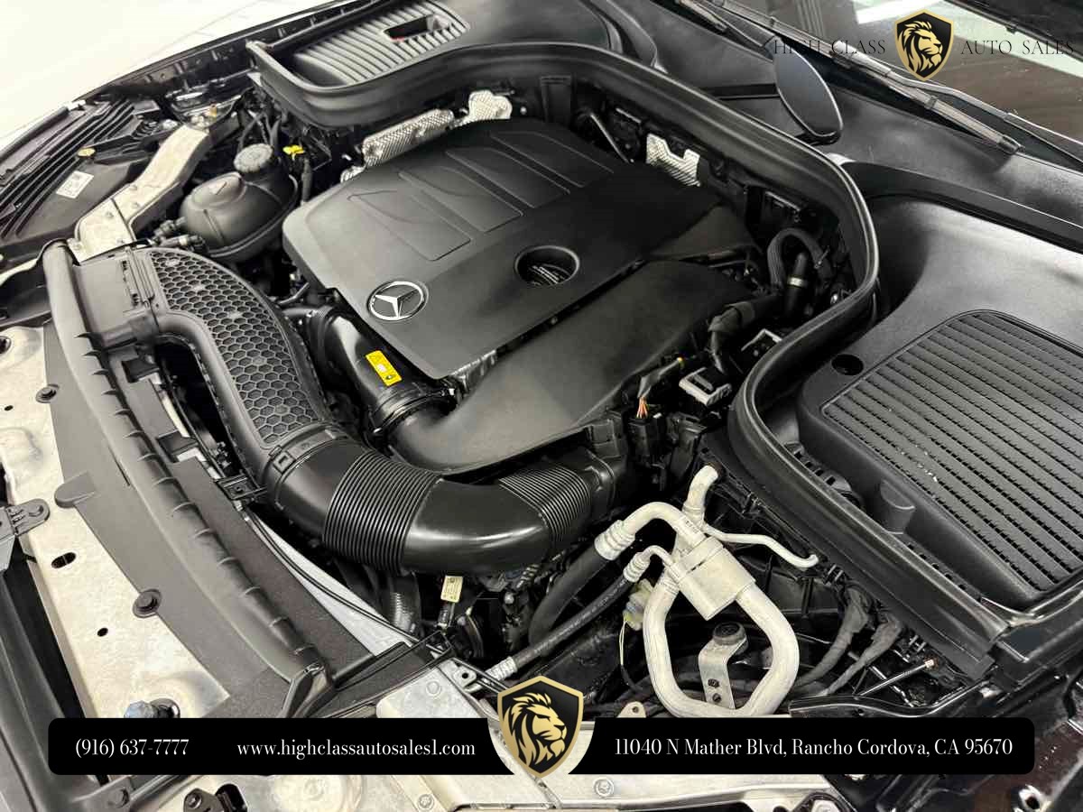 2022 Mercedes-Benz GLC GLC300 - Photo 41