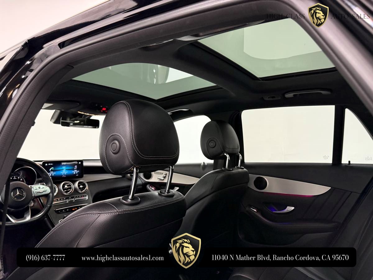 2022 Mercedes-Benz GLC GLC300 - Photo 13