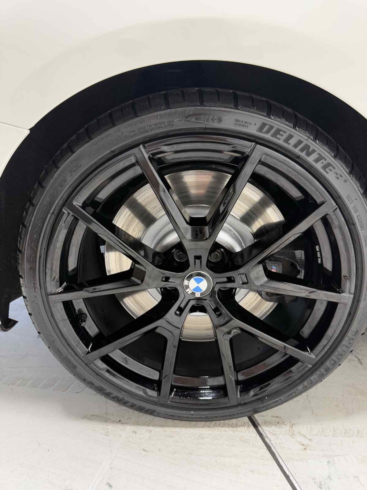 2022 BMW 8 Series M850i - Photo 42