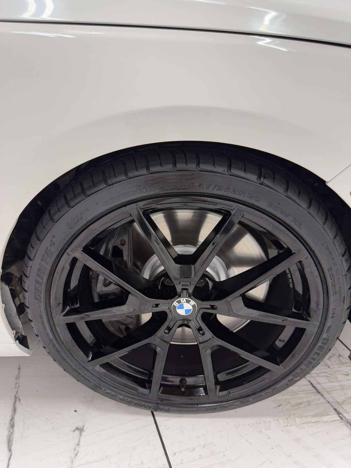 2022 BMW 8 Series M850i - Photo 43