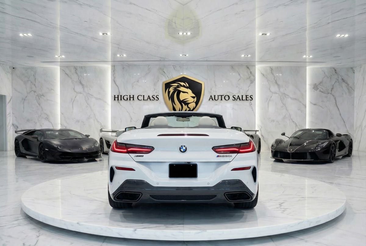 2022 BMW 8 Series M850i - Photo 5