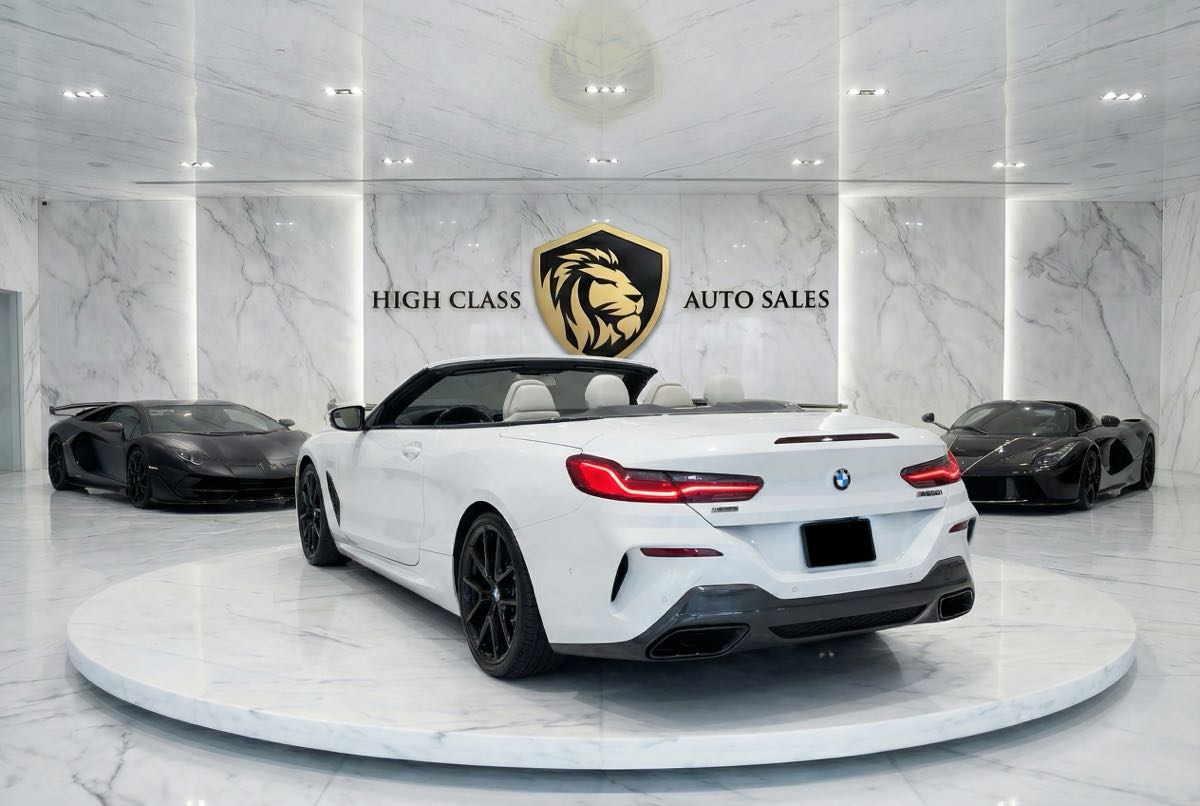 2022 BMW 8 Series M850i - Photo 6