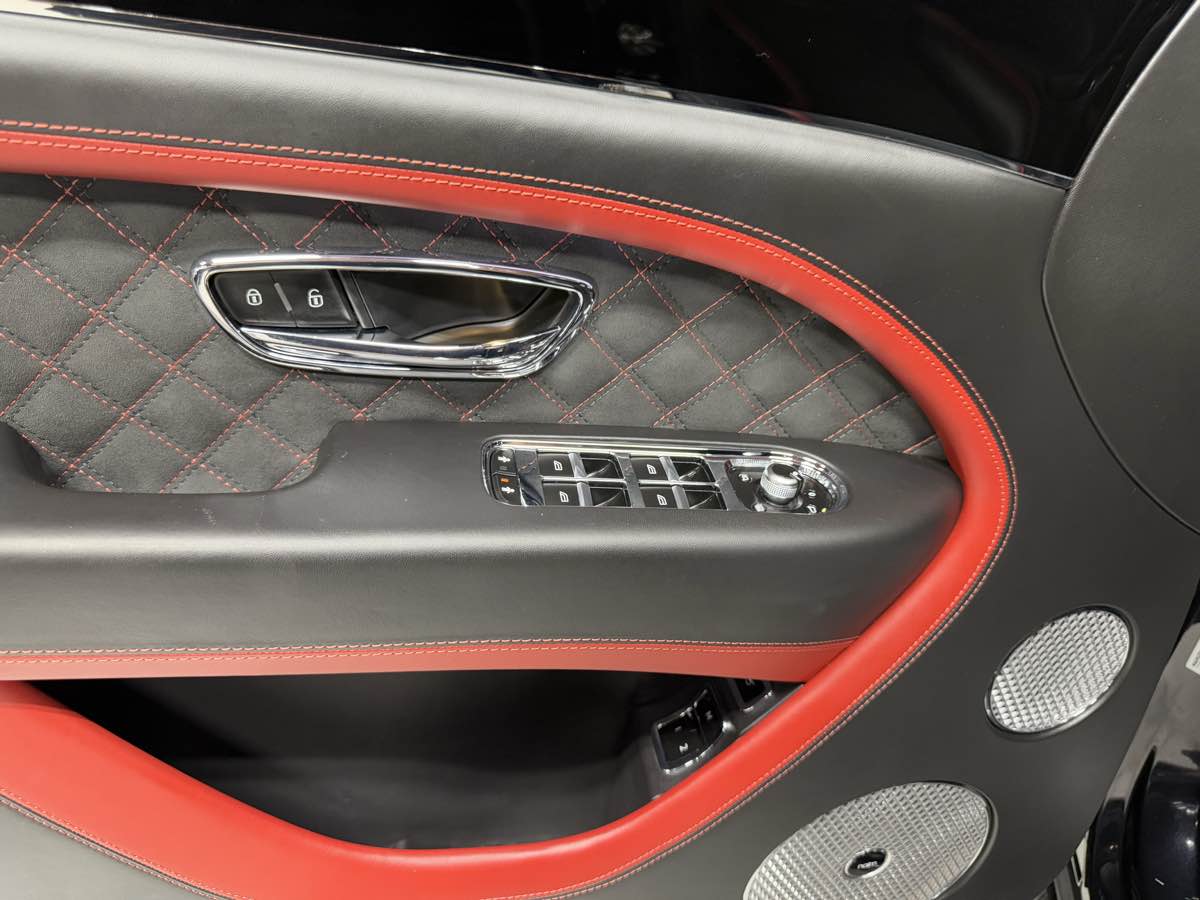2021 Bentley Bentayga Speed photo 10