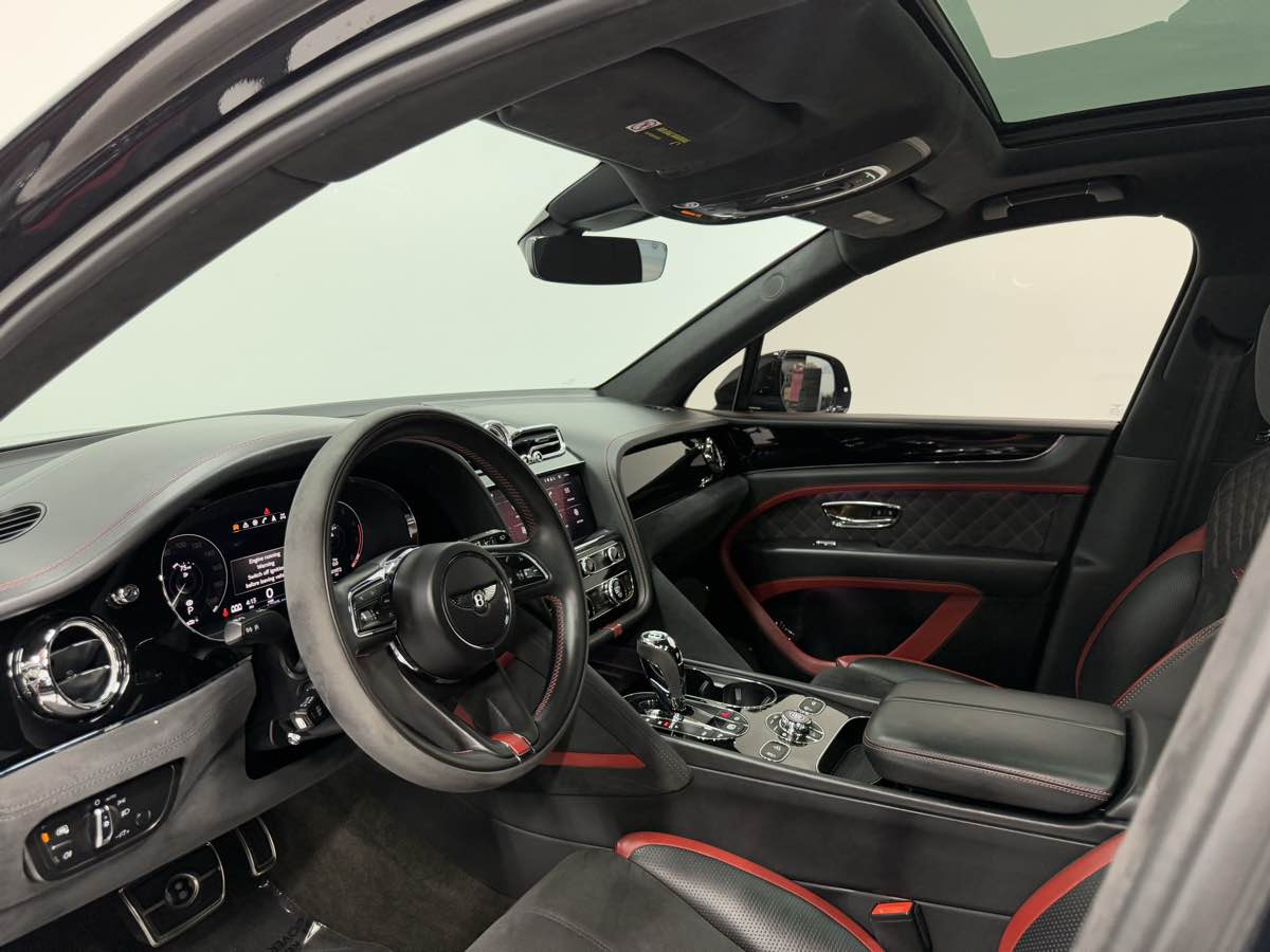 2021 Bentley Bentayga Speed photo 11