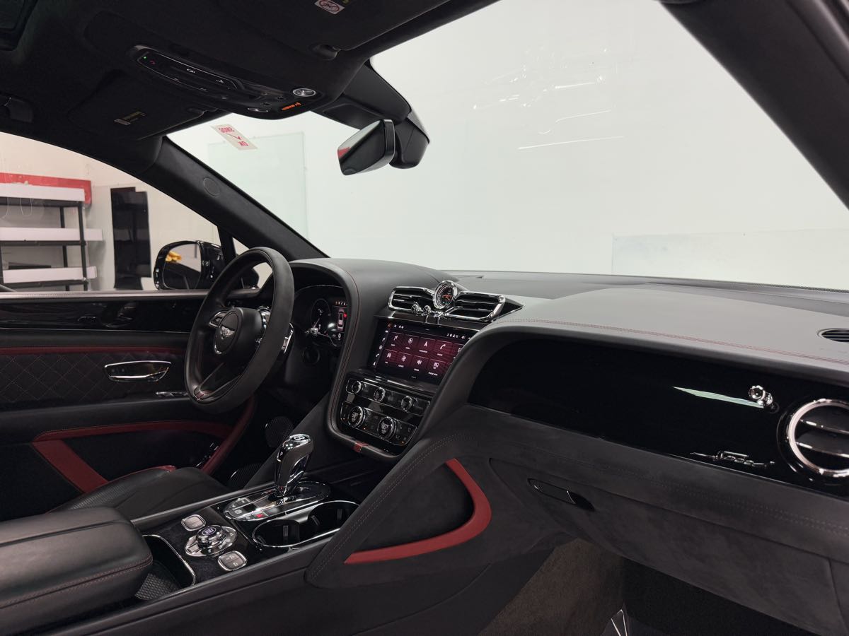 2021 Bentley Bentayga Speed photo 26