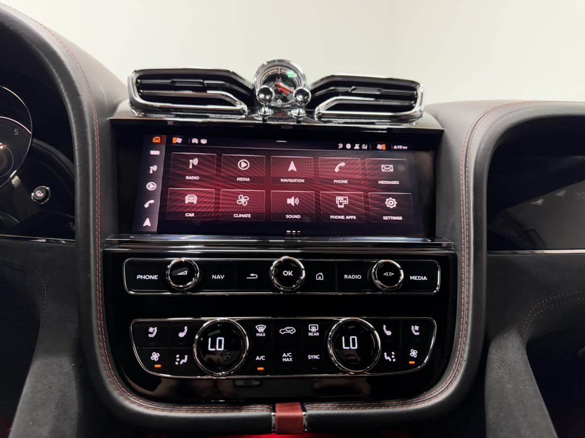 2021 Bentley Bentayga Speed photo 38