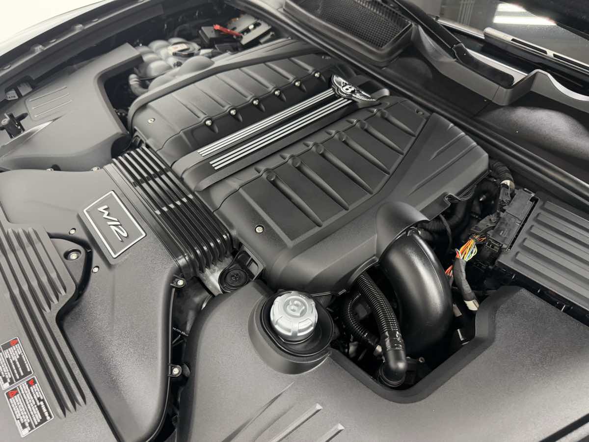 2021 Bentley Bentayga Speed photo 57