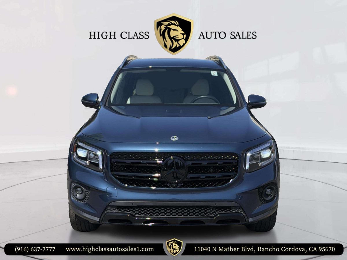 2022 Mercedes Benz GLB 250 photo 2