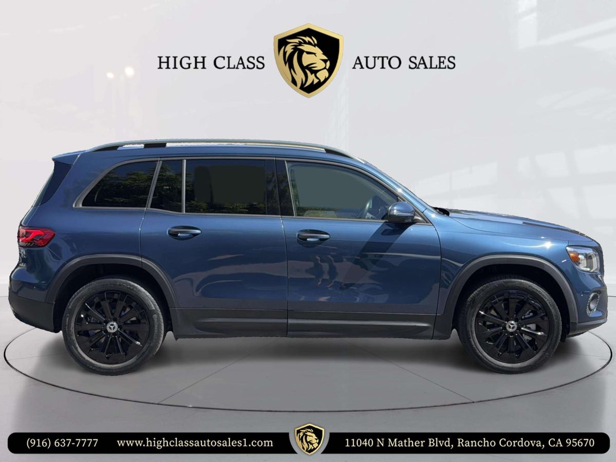 2022 Mercedes Benz GLB 250 photo 4