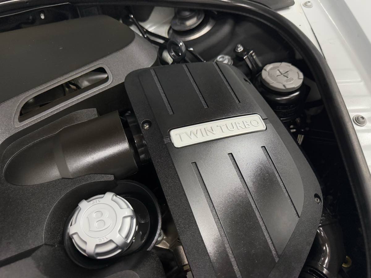 2014 Bentley Continental GT V8 S photo 37