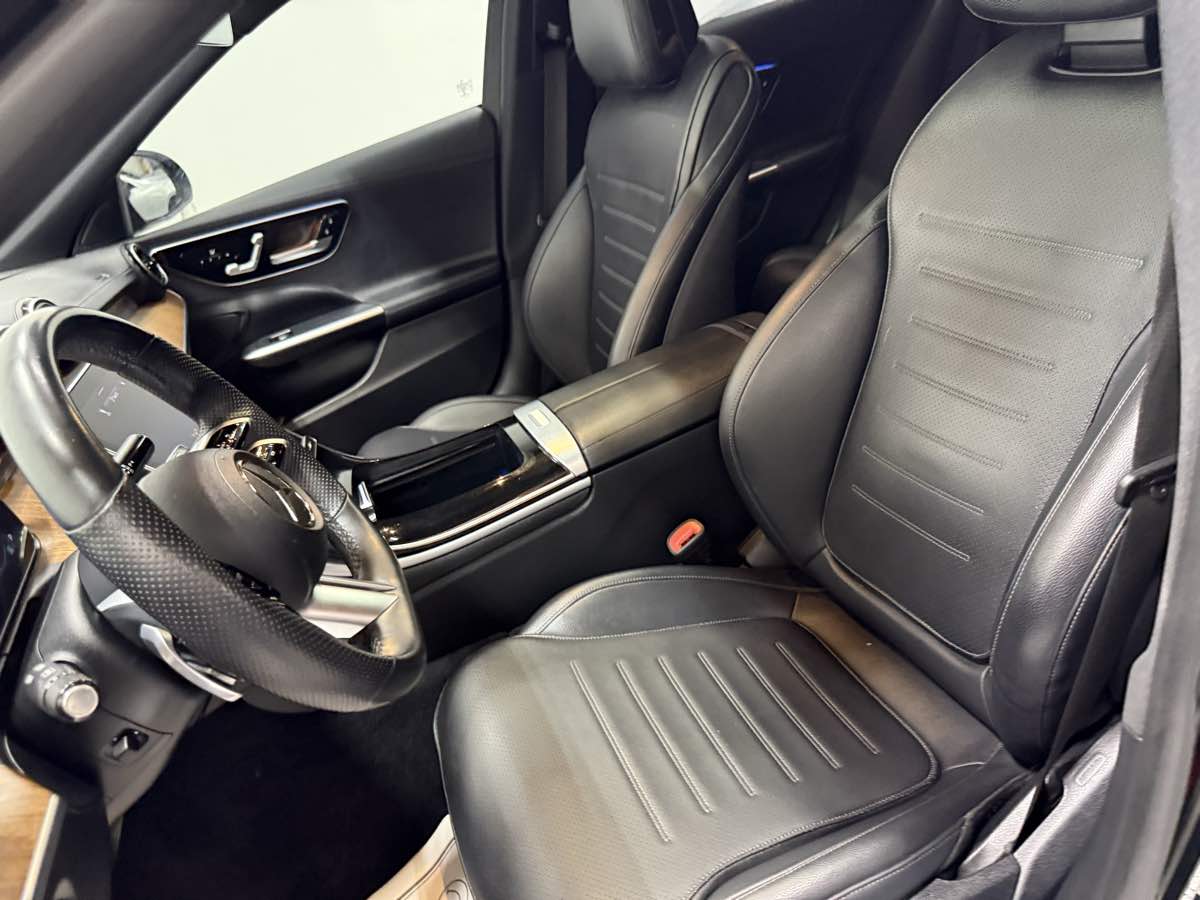 2022 Mercedes Benz C 300 Sedan AMG photo 12