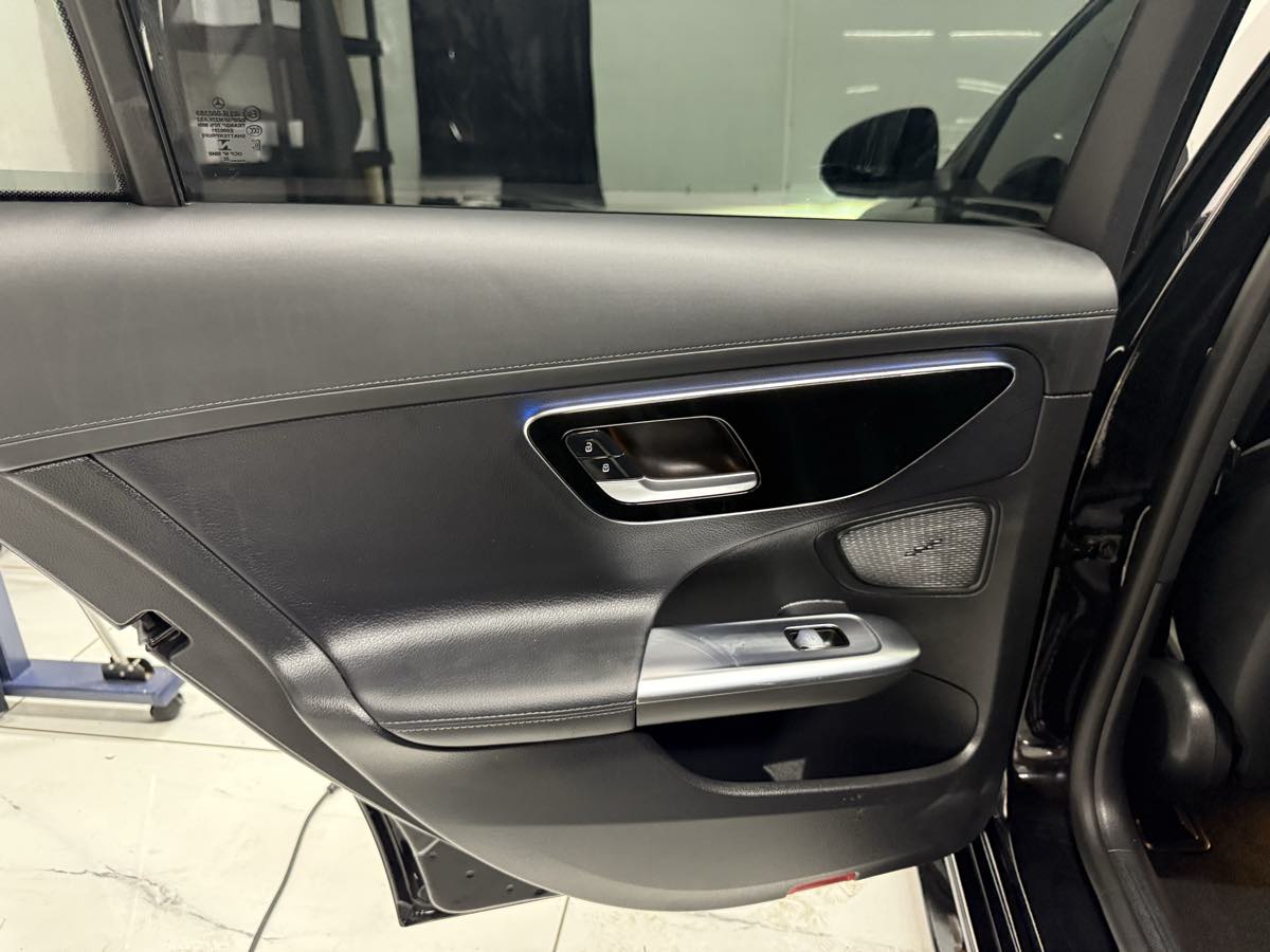 2022 Mercedes Benz C 300 Sedan AMG photo 13