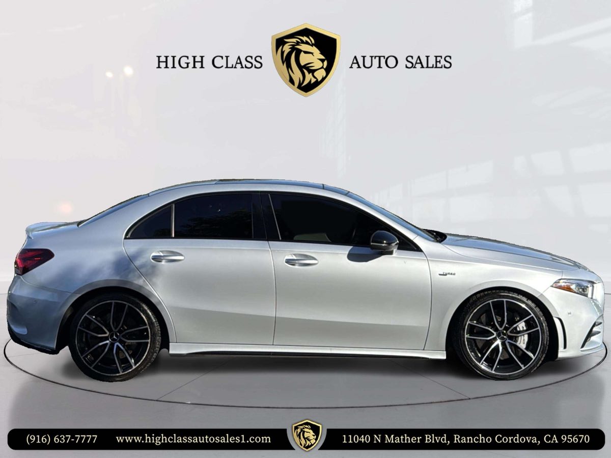 2021 Mercedes Benz A AMG 35 4MATIC photo 4