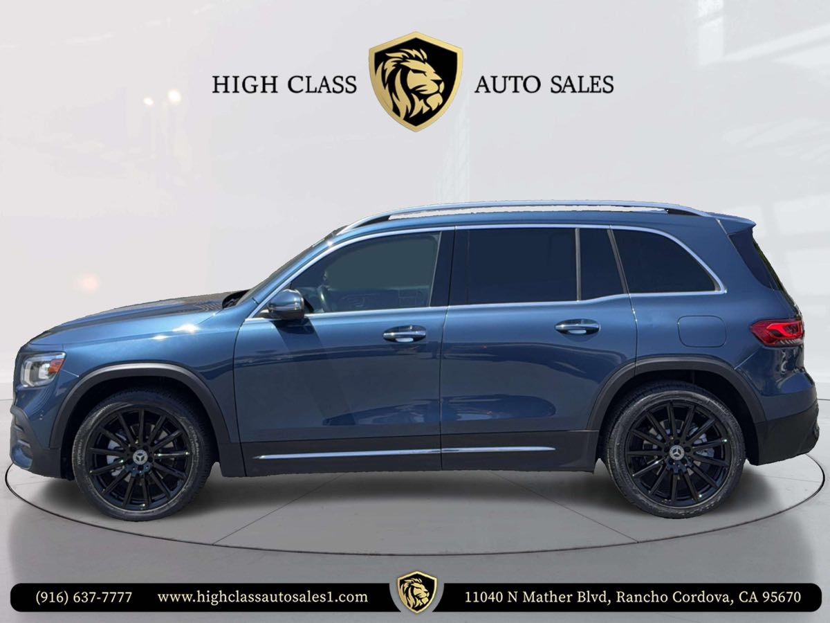 2021 Mercedes Benz GLB 250 AMG photo 3