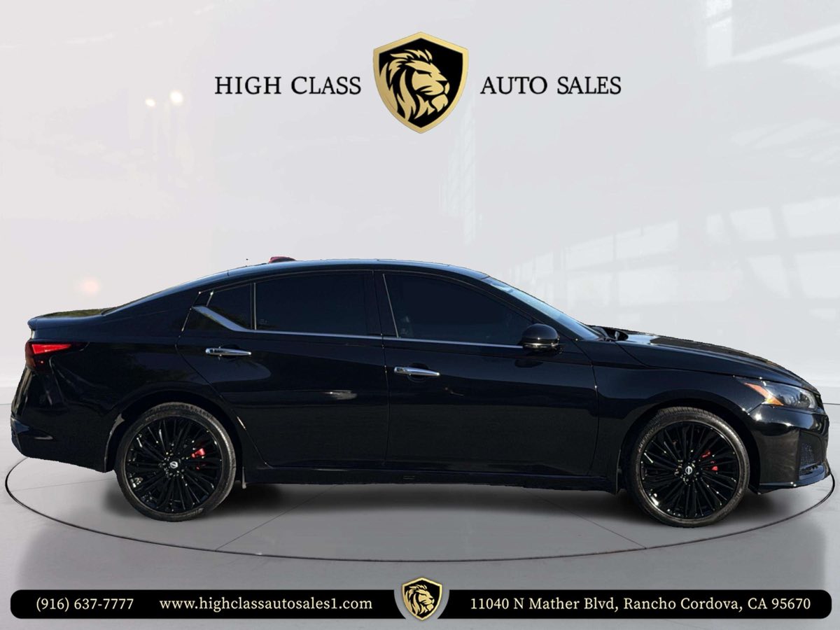 2023 Nissan Altima 2.5 SL photo 4