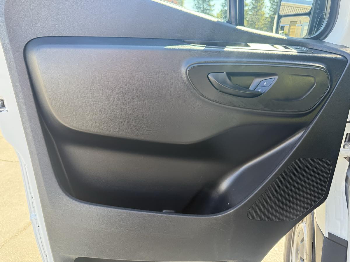 2021 Mercedes Benz Sprinter 2500 photo 4