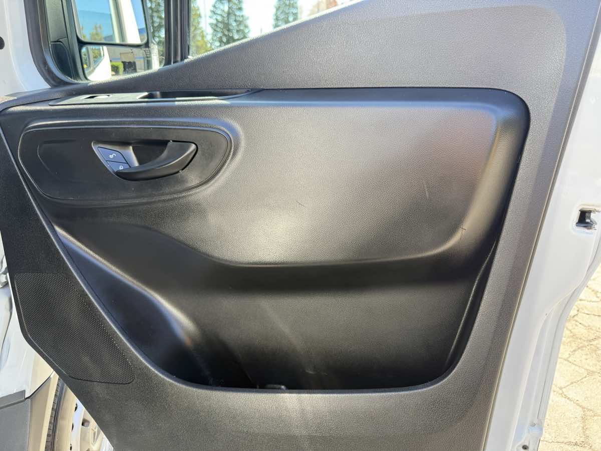 2021 Mercedes Benz Sprinter 2500 photo 7
