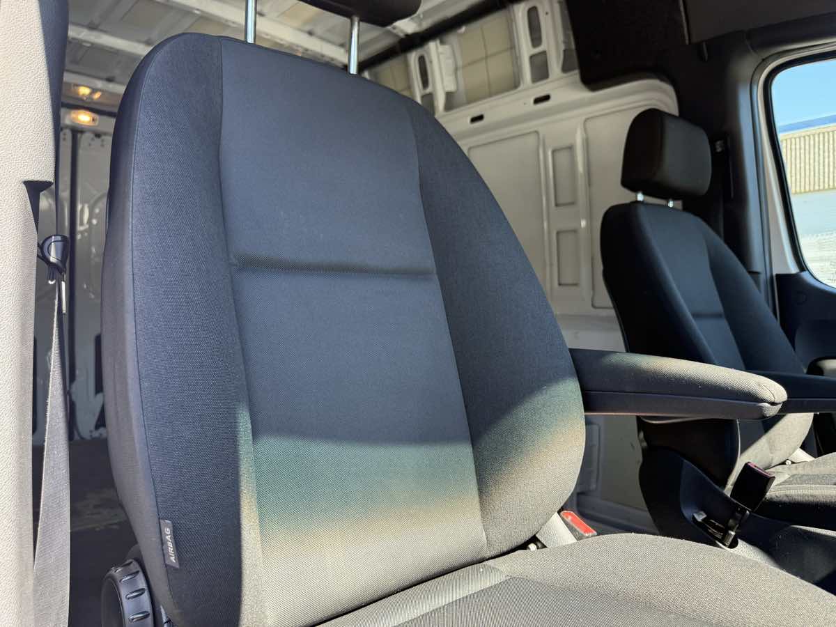 2021 Mercedes Benz Sprinter 2500 photo 10