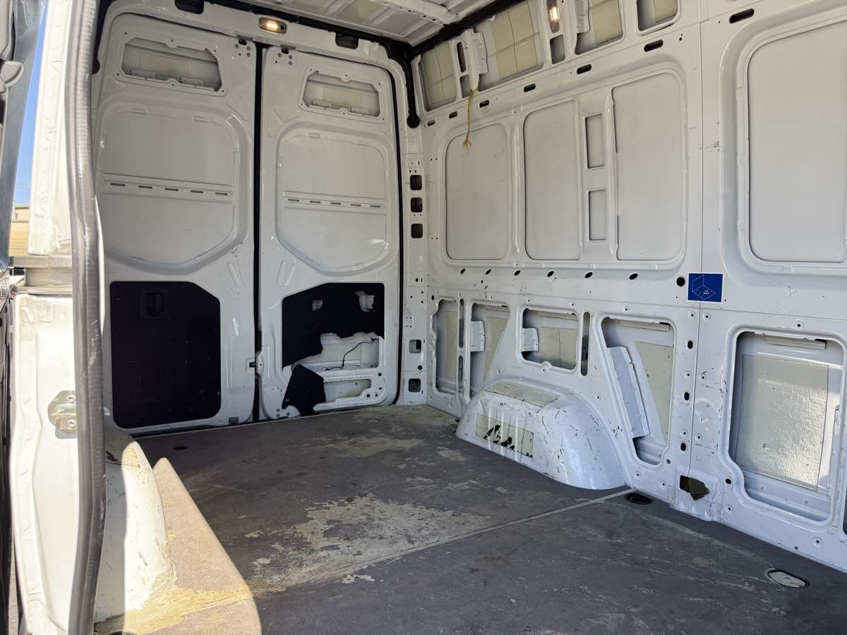 2021 Mercedes Benz Sprinter 2500 photo 13