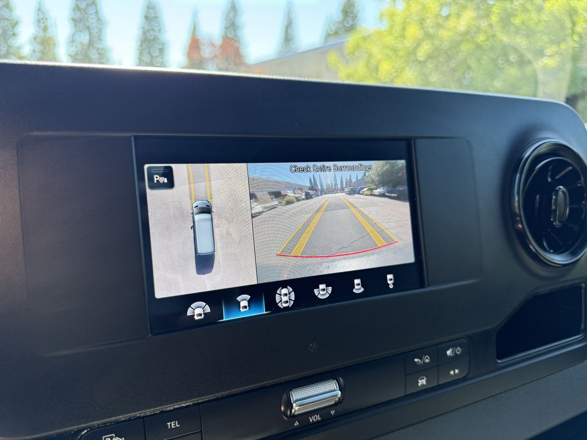 2021 Mercedes Benz Sprinter 2500 photo 24