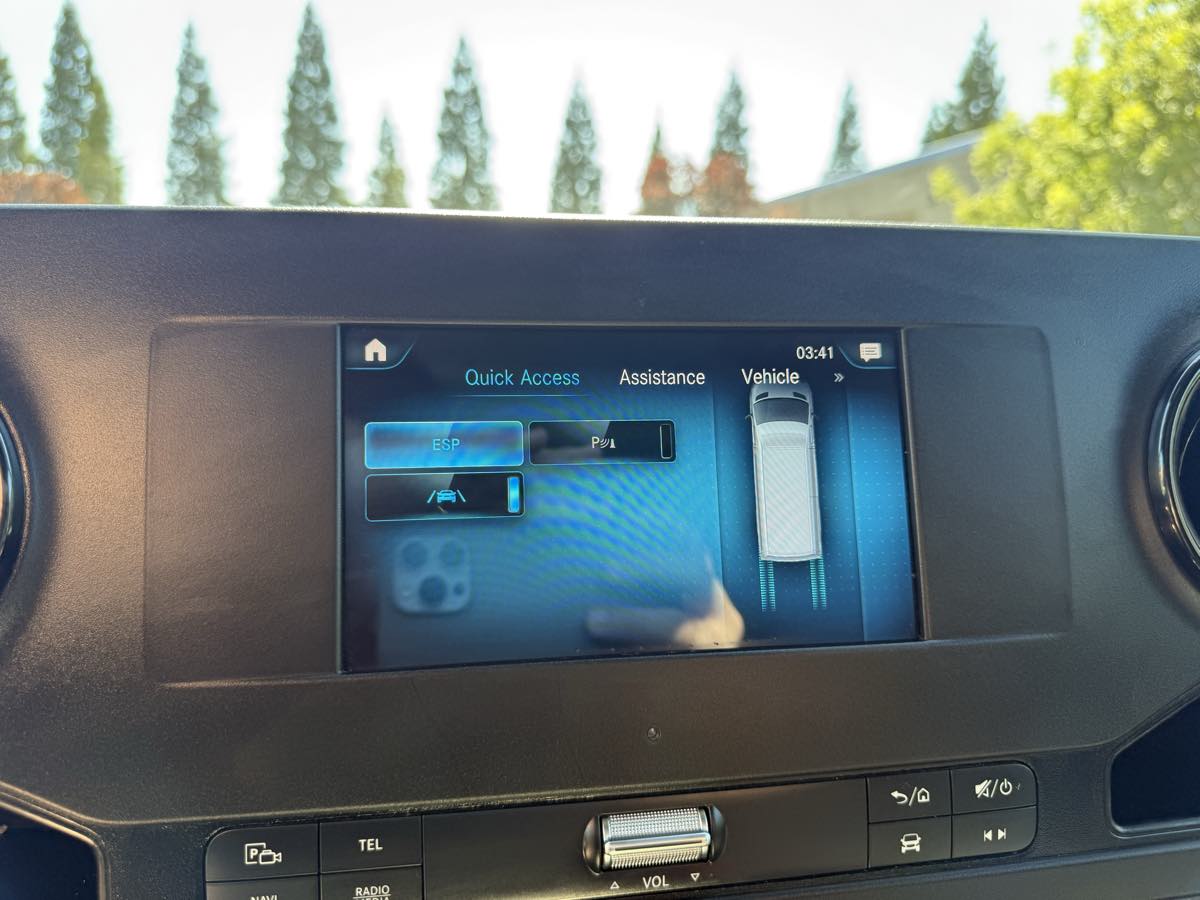 2021 Mercedes Benz Sprinter 2500 photo 25