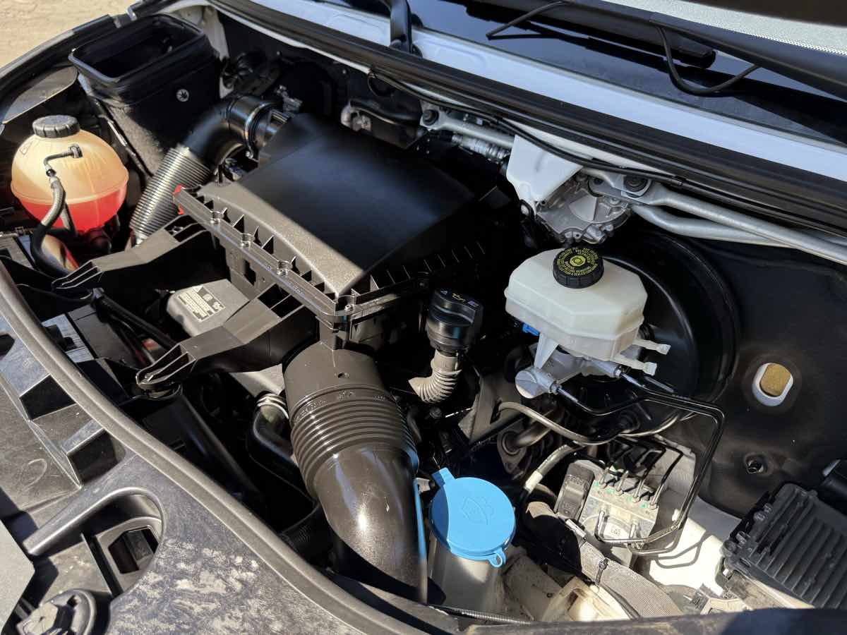 2021 Mercedes Benz Sprinter 2500 photo 35
