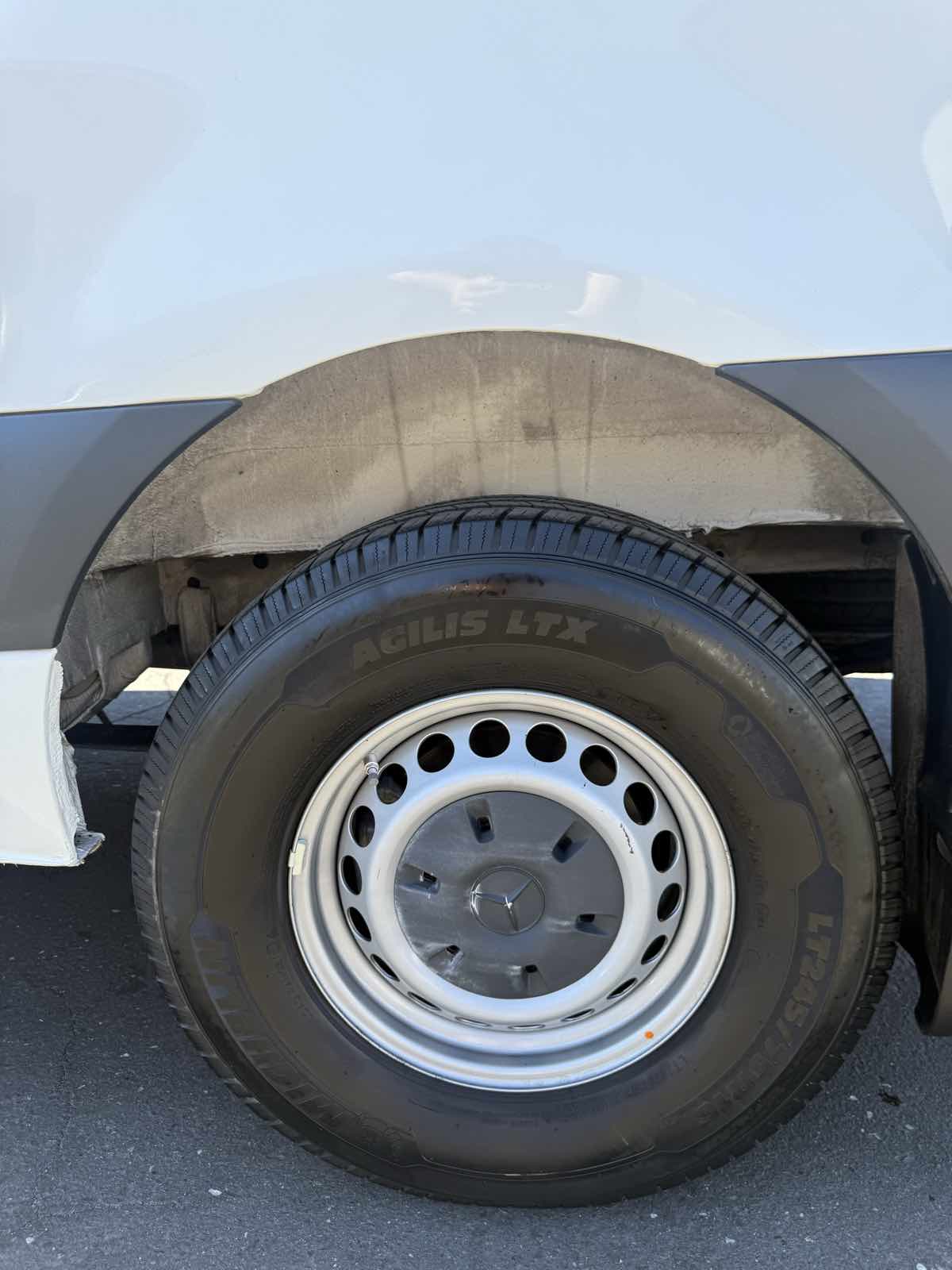 2021 Mercedes Benz Sprinter 2500 photo 38