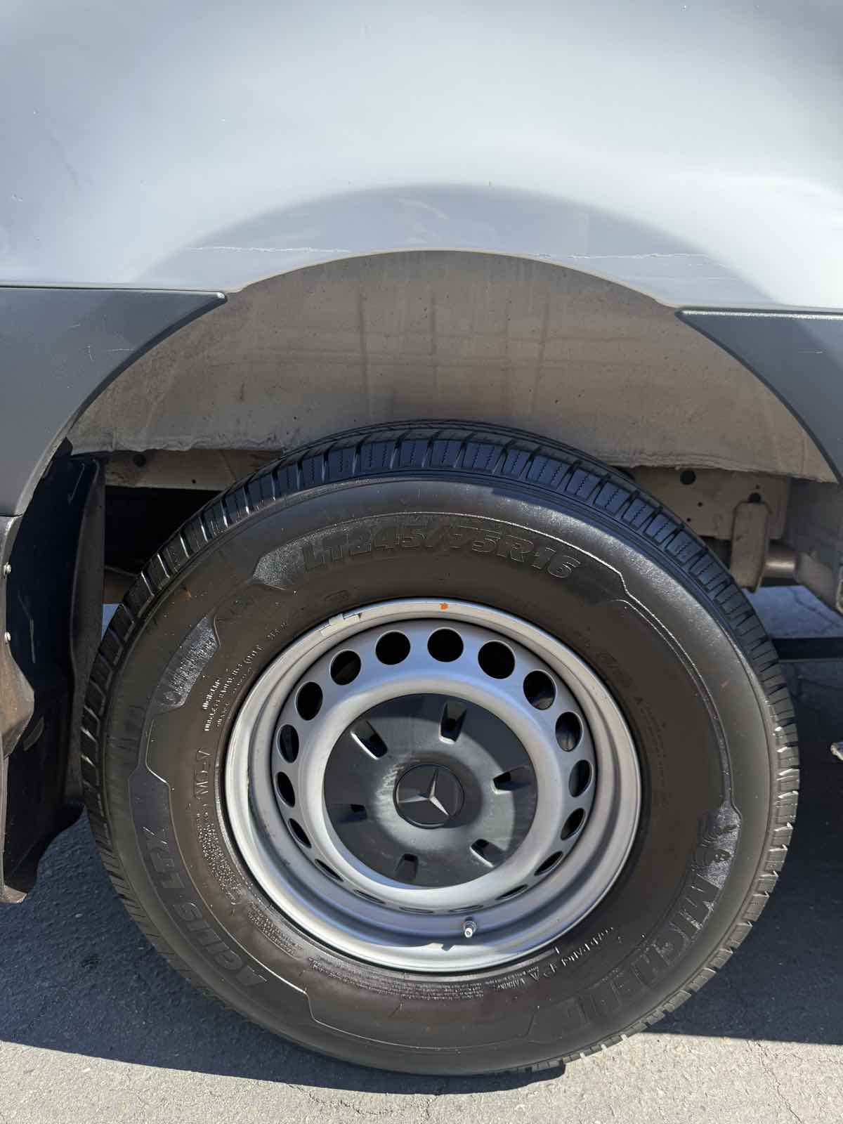 2021 Mercedes Benz Sprinter 2500 photo 39