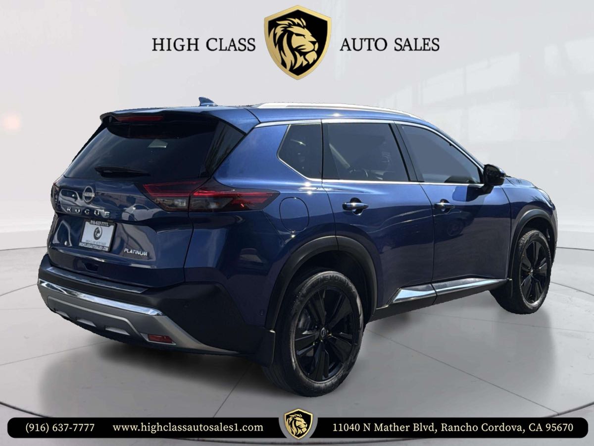 2022 Nissan Rogue Platinum photo 3