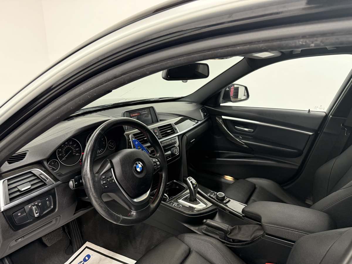 2018 Bmw 330i Sedan photo 9