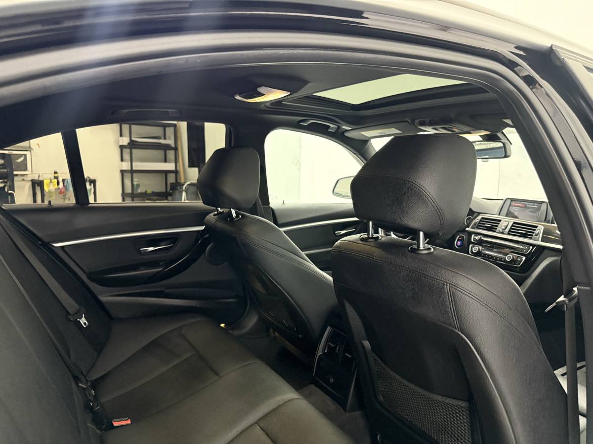 2018 Bmw 330i Sedan photo 17