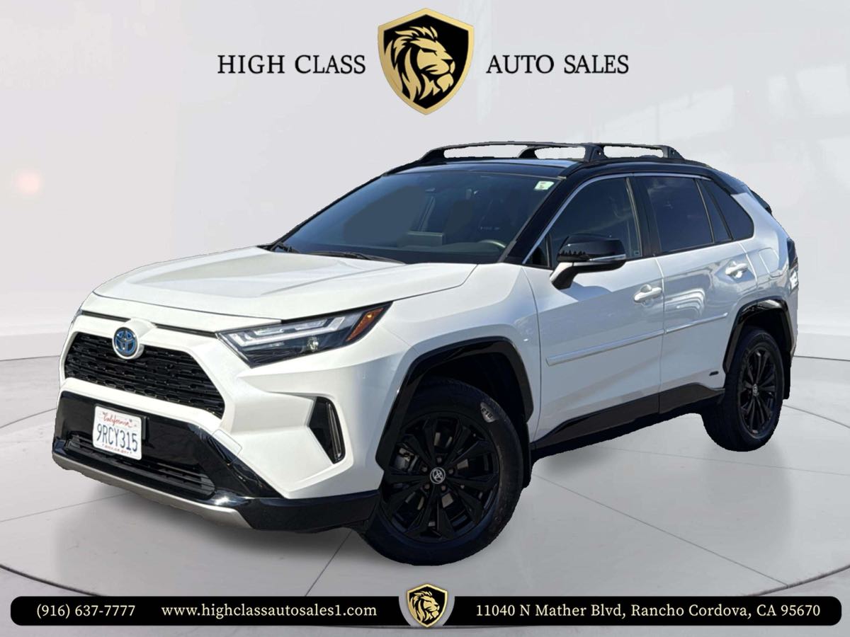 2024 Toyota RAV4 Hybrid XSE photo 2