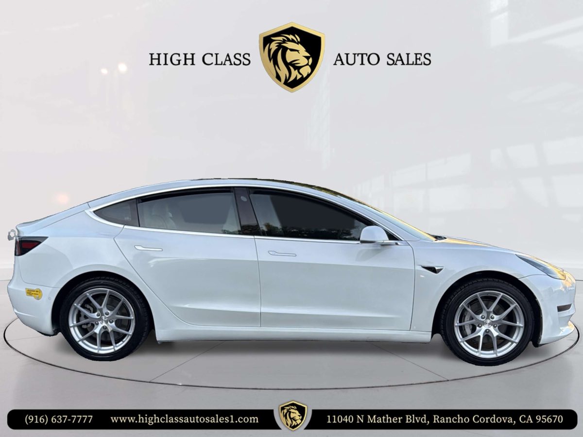 2018 Tesla Model 3 photo 2