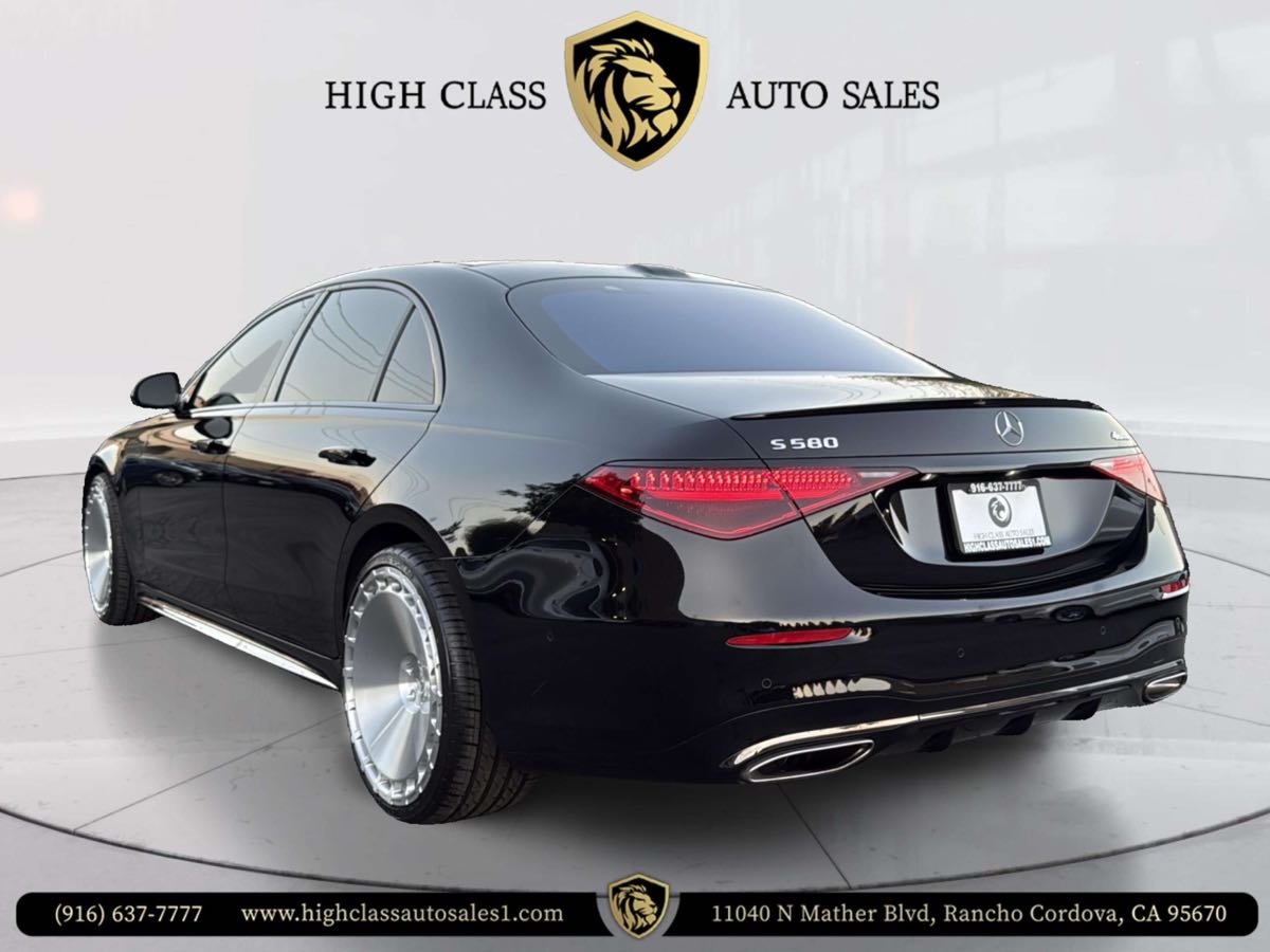 2024 Mercedes Benz S 580 4MATIC photo 4