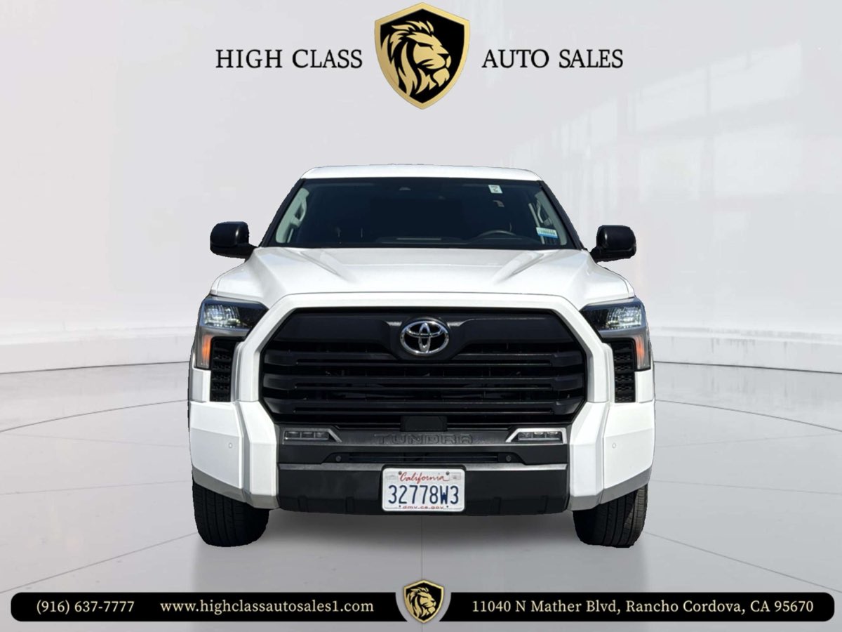 2024 Toyota RAV4 SR5 photo 2