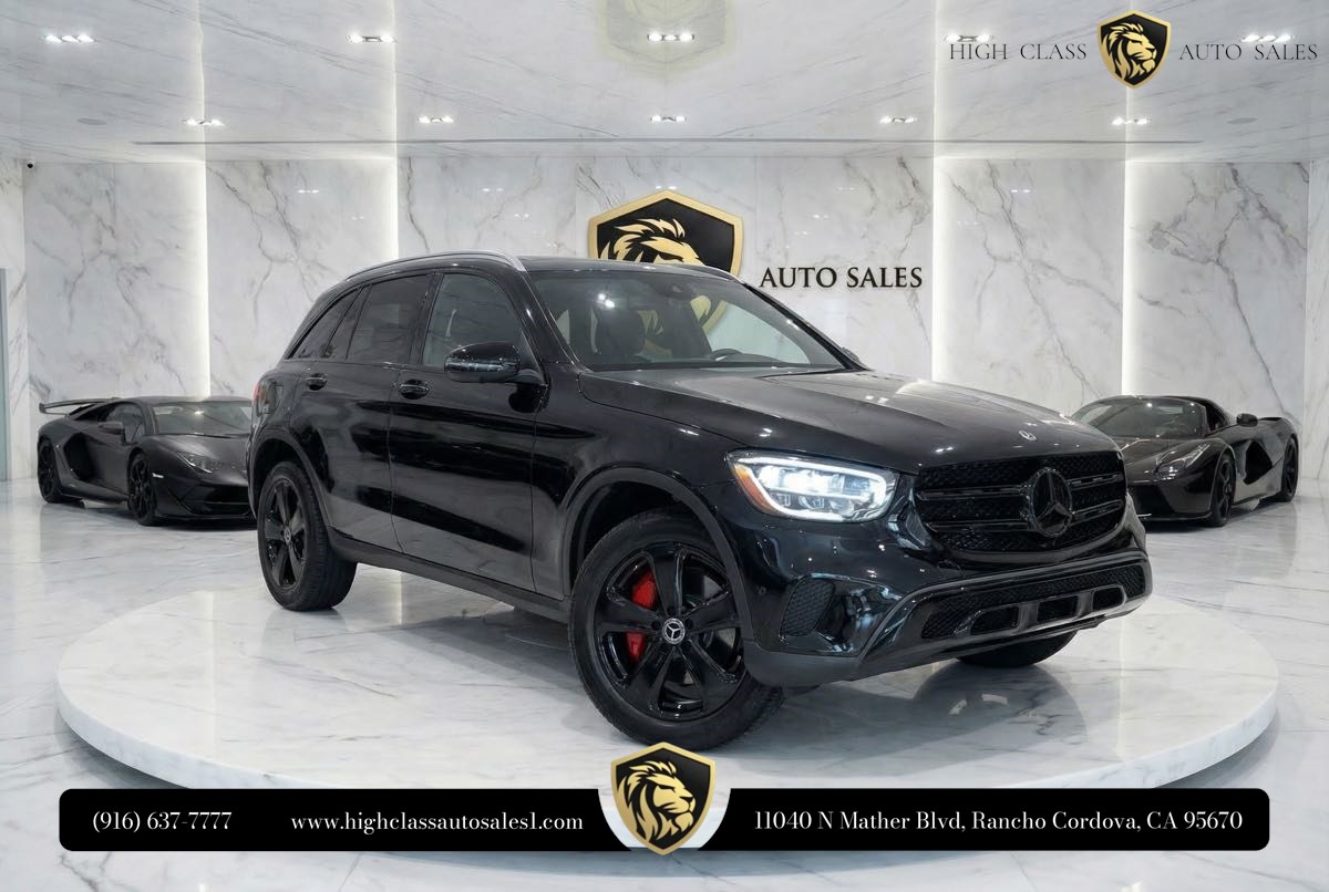 2022 Mercedes-Benz GLC GLC 300's photo