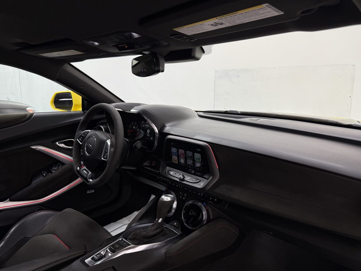 2017 Chevrolet Camaro ZL1 photo 15