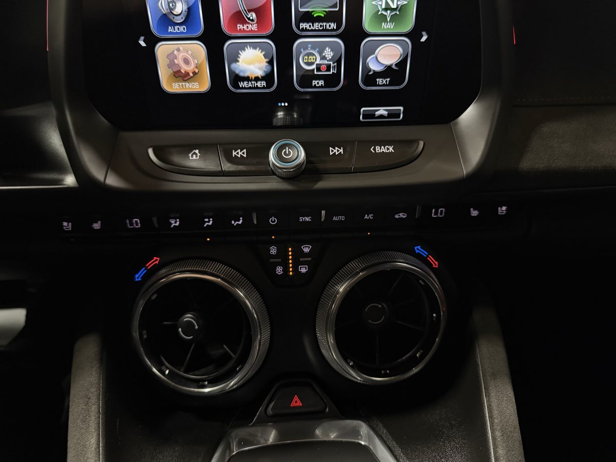 2017 Chevrolet Camaro ZL1 photo 25